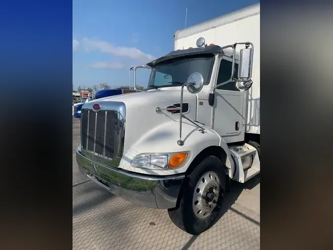 2020 Peterbilt 33798d7edba1463ad521ea75736ba5fc556