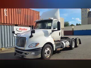 2019 NAVISTAR INTERNATIONAL LT625 DAYCAB T/A