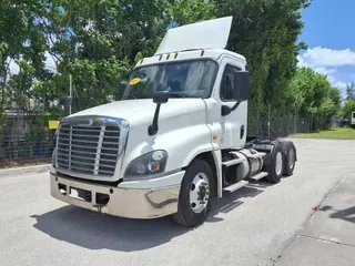 2020 FREIGHTLINER/MERCEDES CASCADIA 125