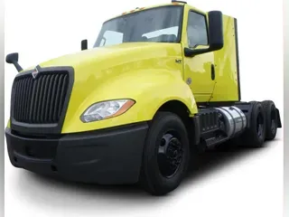 2023 International LT625