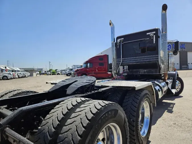 2020 KENWORTH W900