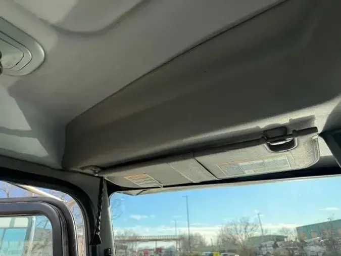 2020 Peterbilt 38998ea5ca3094f2f3663a5f417bb07592e