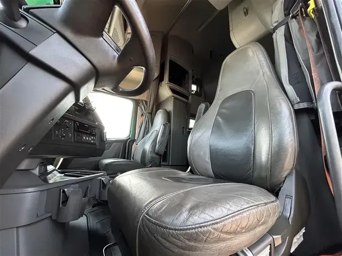 2019 VOLVO VNL76098eec5dbf2d147940192008c476f53df