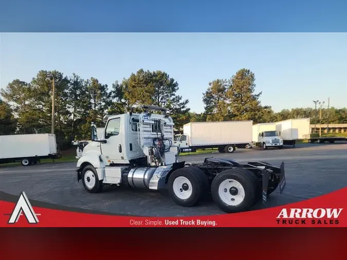 2018 INTERNATIONAL LT