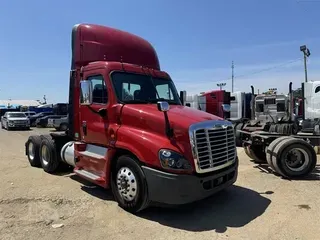 2019 FREIGHTLINER CASCADIA 125