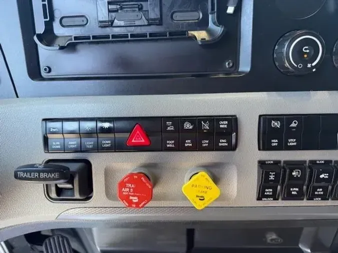 2019 Freightliner Cascadia