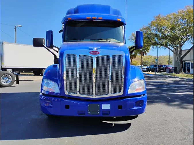 2022 Peterbilt 57998f0f6513b375a333842acf5224516c1