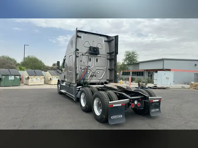 2023 Freightliner Cascadia 12698f1cff60d8a07a5a192cef3b2f77f14