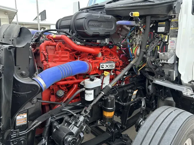 2023 Peterbilt 579