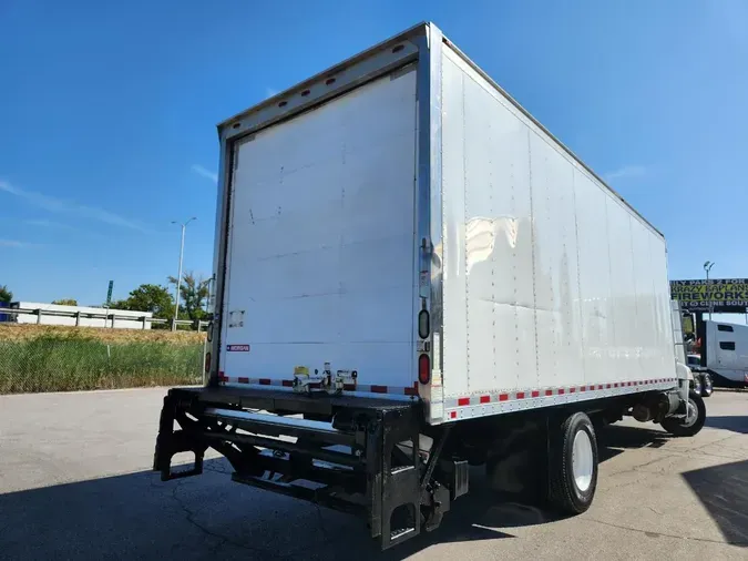 2016 HINO 338 Derated