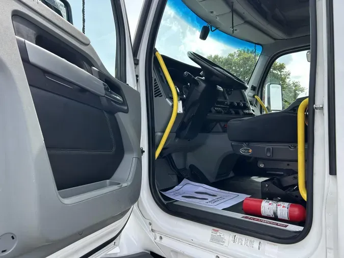 2021 Kenworth T680
