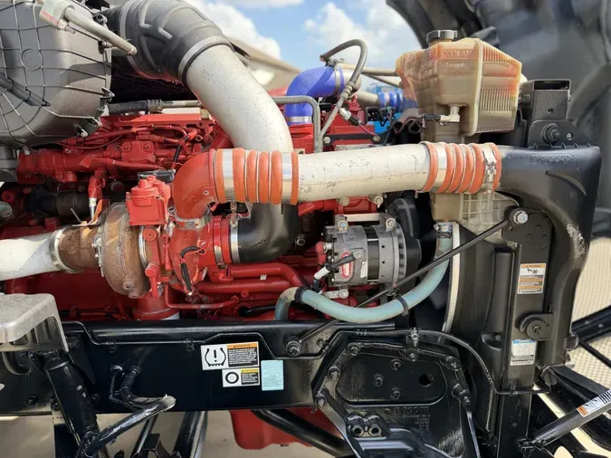 2022 Kenworth T68098fc9b9ac9d5b5fe03c3ed06fb56a0b5