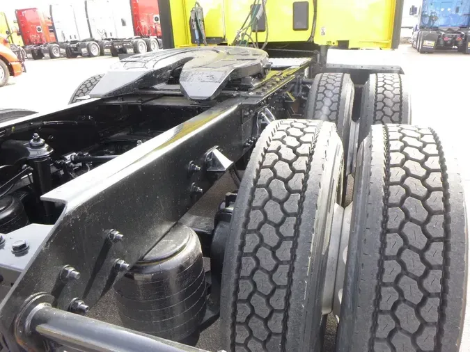 2021 Kenworth T68098fe7e694b4b635cf37c51372743dfe1