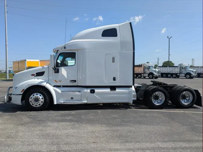 2022 Peterbilt 579