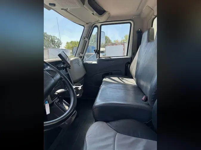 2018 NAVISTAR INTERNATIONAL 4300 LP