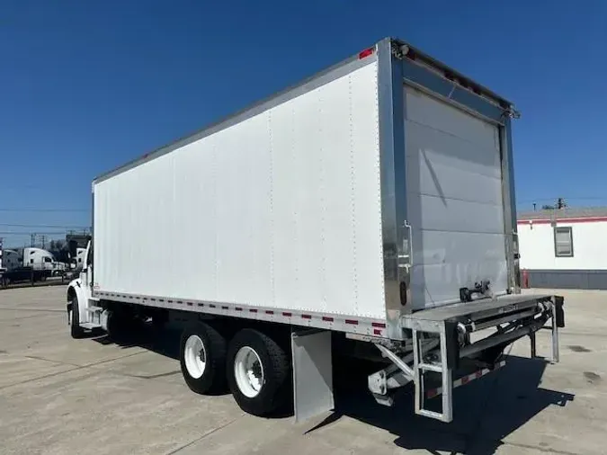 2019 Freightliner Business Class M2 106