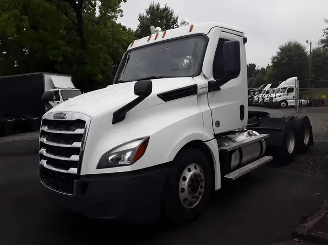 2022 FREIGHTLINER/MERCEDES NEW CASCADIA PX126649904aea33ae81171cf46ec3fa914b5ce