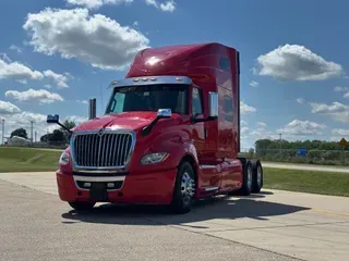 2019 INTERNATIONAL LT