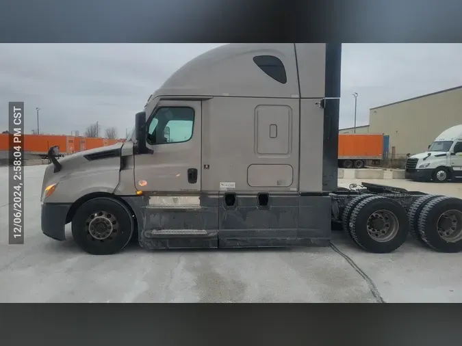 2023 Freightliner Cascadia