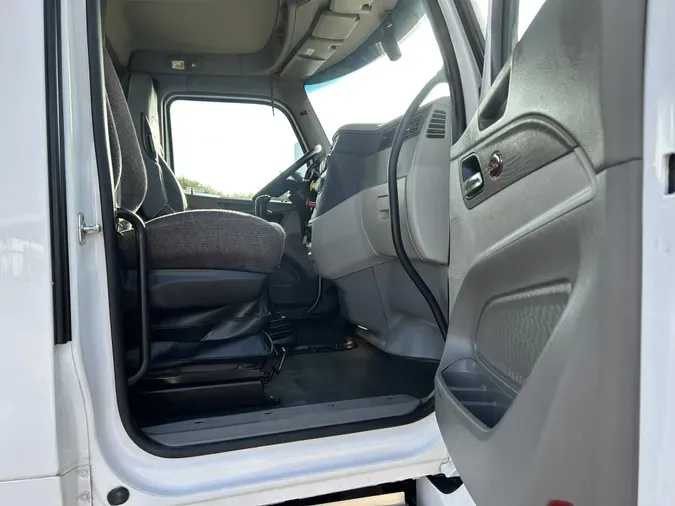 2020 Peterbilt 579