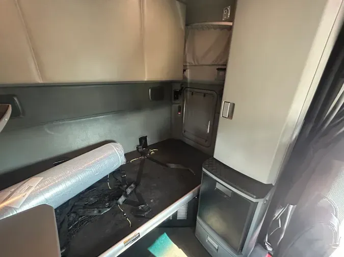 2022 Kenworth T680