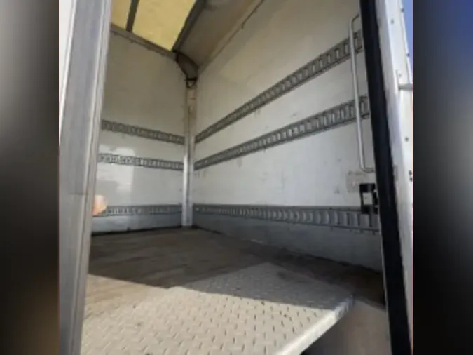 2019 NAVISTAR INTERNATIONAL 4300 SBA9910ca1b0872261acf2ca5c3fcf1b397