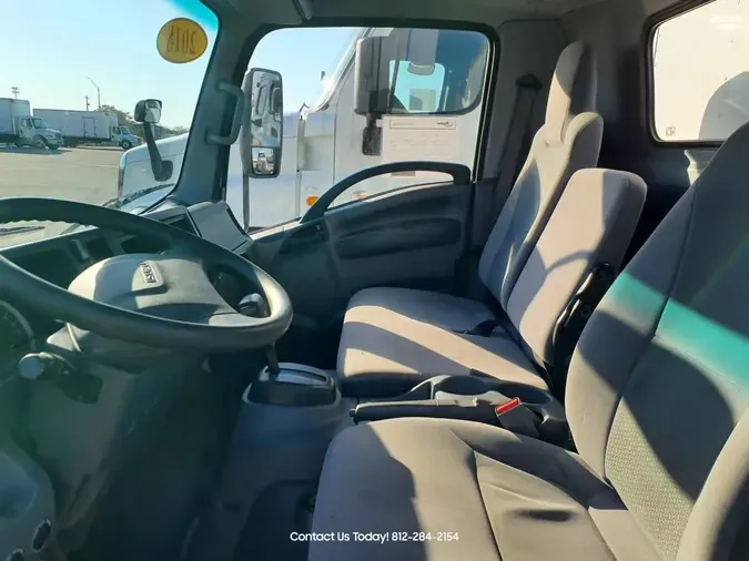 2018 ISUZU NPR HD9915bc22ae6d2626bc24d39aab0c55dd