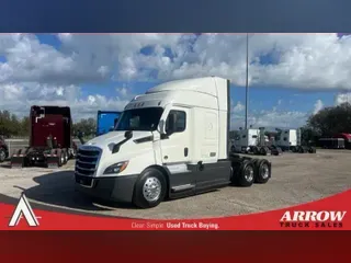 2021 FREIGHTLINER CA116