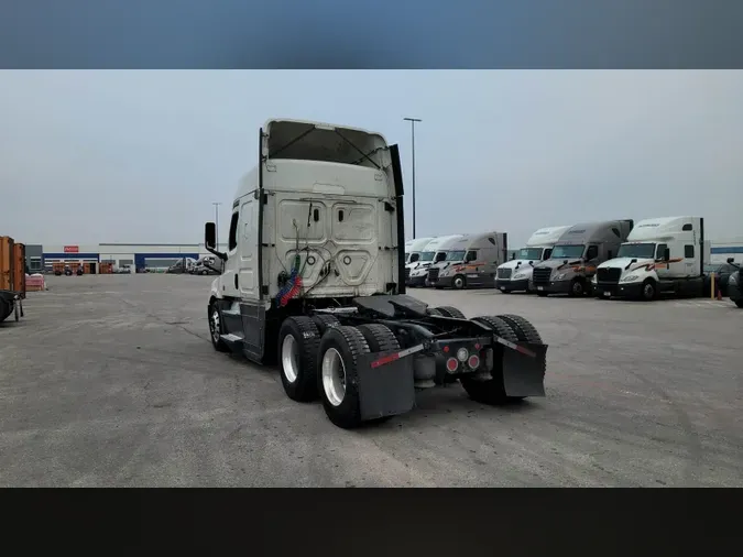 2020 Freightliner Cascadia