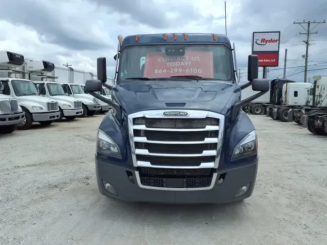 2021 FREIGHTLINER/MERCEDES CASCADIA PX11664ST