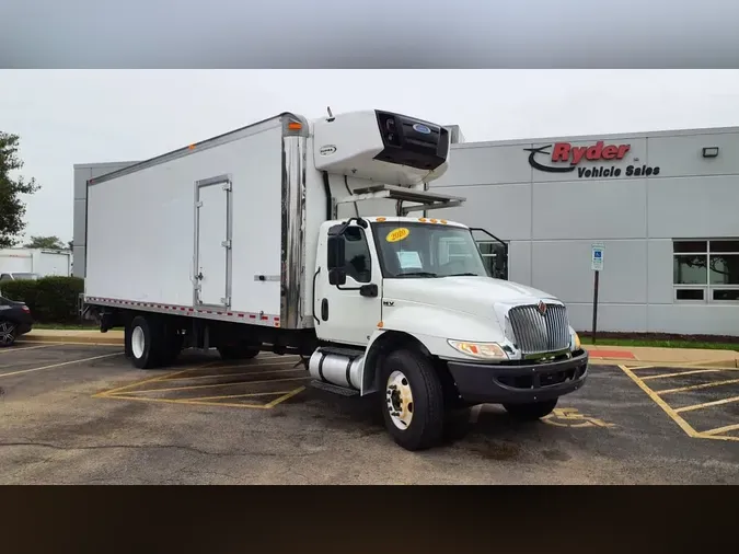 2020 NAVISTAR INTERNATIONAL MV607 (4X2)