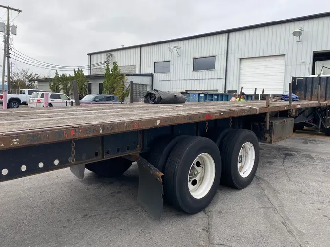 2015 UTILITY TRAILERS FS2CHS 48/102