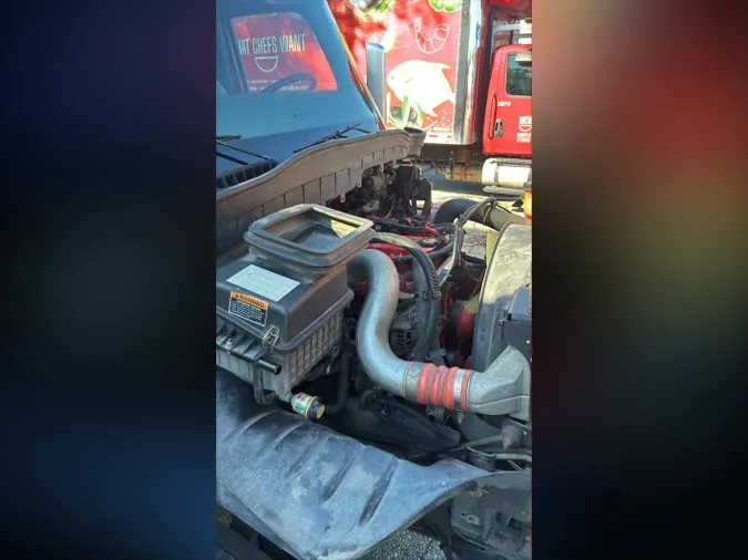 2020 NAVISTAR INTERNATIONAL MV607 (4X2)