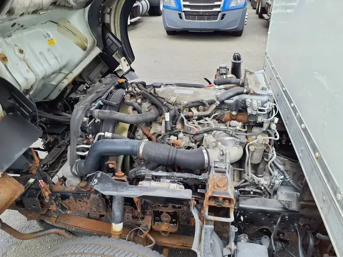 2018 ISUZU NPR HD