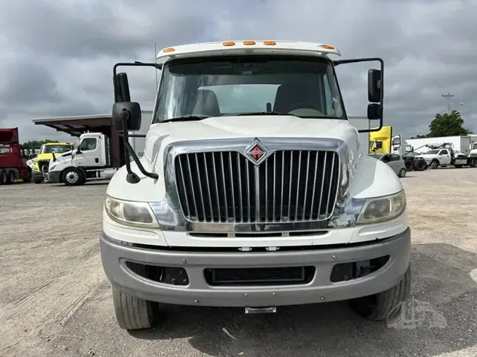 2017 INTERNATIONAL DURASTAR 4400