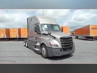 2023 Freightliner Cascadia 126