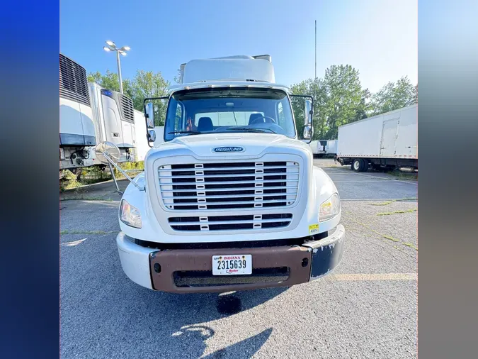 2012 FREIGHTLINER/MERCEDES M2 112