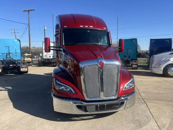 2024 Kenworth T680