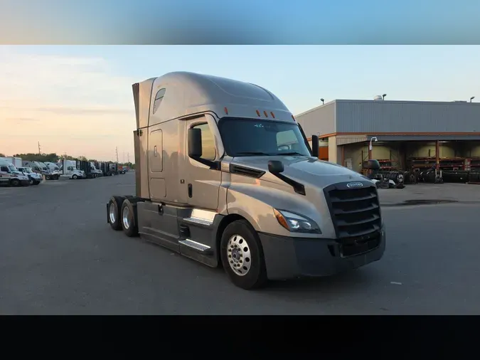 2023 Freightliner Cascadia 126993fc4ce5a9c0052b727fc64ccef553a