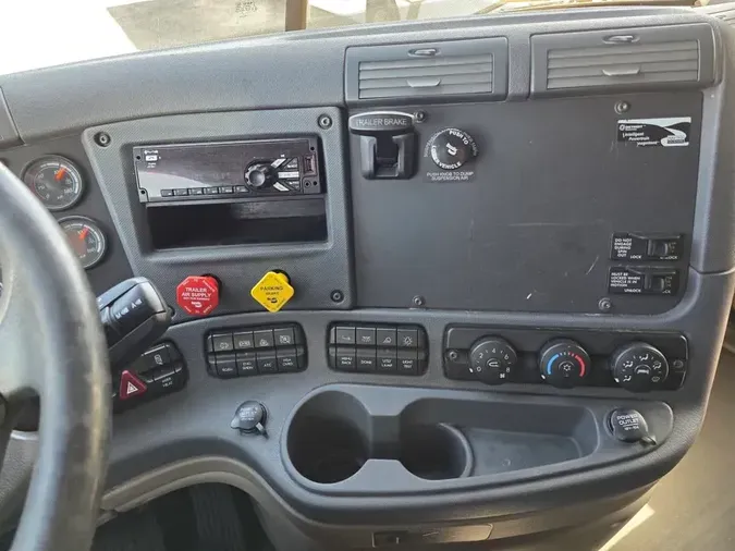 2020 FREIGHTLINER/MERCEDES CASCADIA 125
