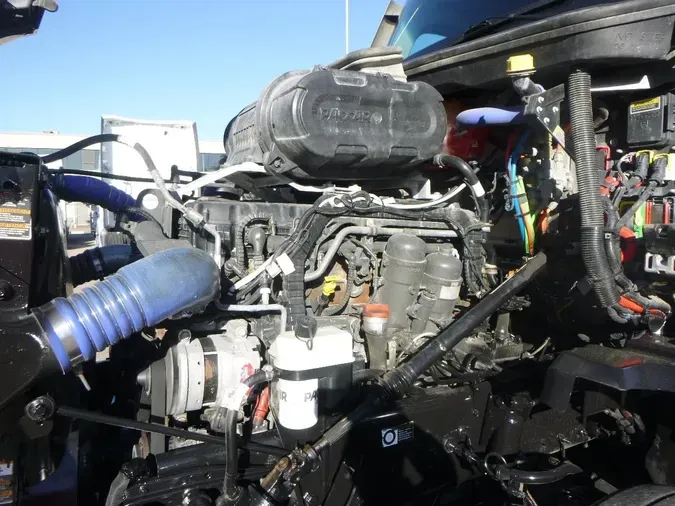2023 Kenworth T680