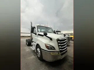 2021 FREIGHTLINER/MERCEDES NEW CASCADIA PX12664