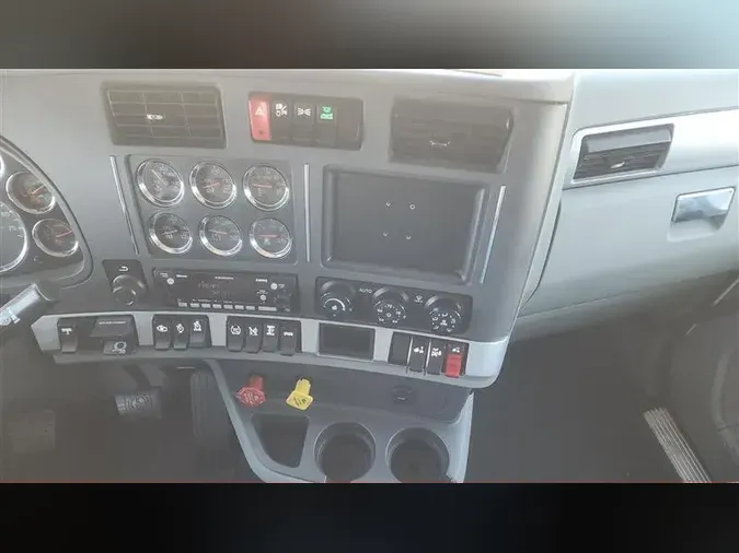 2021 KENWORTH T680994258431646b31a38cabc5912a99843