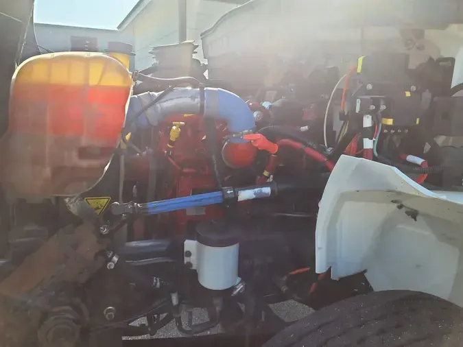 2019 NAVISTAR INTERNATIONAL MV607 (4X2)