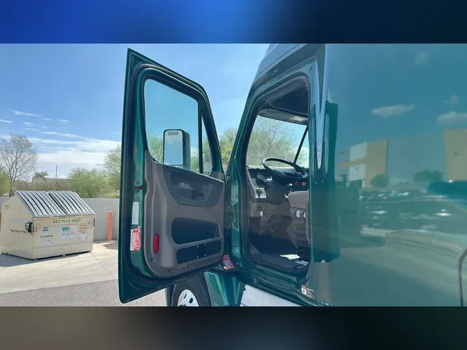 2018 Freightliner Cascadia