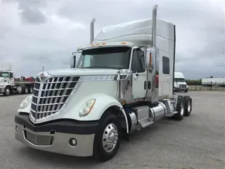2017 INTERNATIONAL LONESTAR