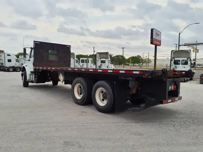 2017 FREIGHTLINER/MERCEDES M2 106