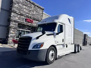 2020 Freightliner Cascadia