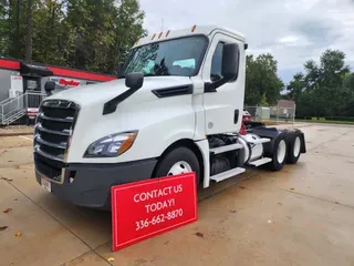 2020 FREIGHTLINER NEW CASCADIA PX12664