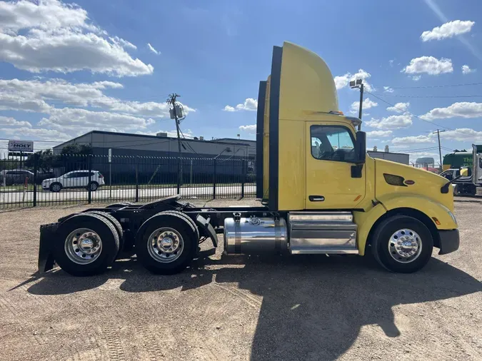 2021 Peterbilt 579